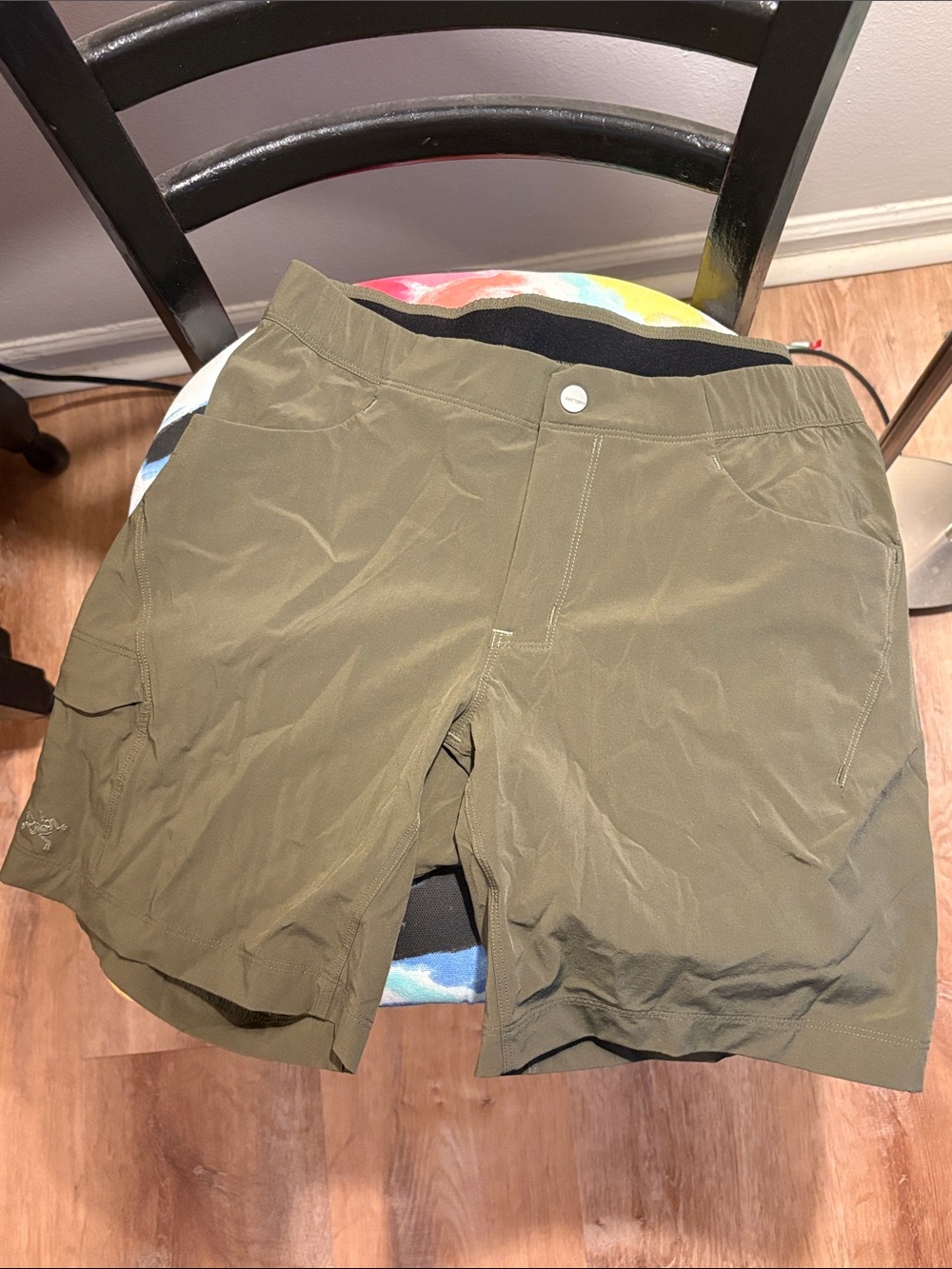 Army green Arc’teryx shorts